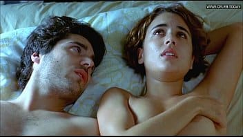 Explicit Deleted Threesome Sex Scene From The Movie Castillos De Cartón